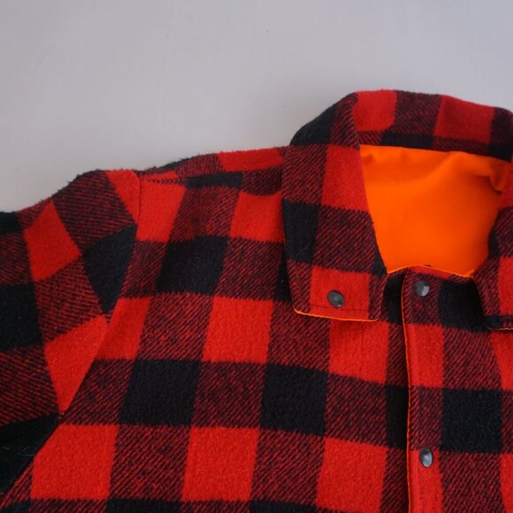 Red and Black Checkered Men's Shirt Jacket - Picture 9 of 15